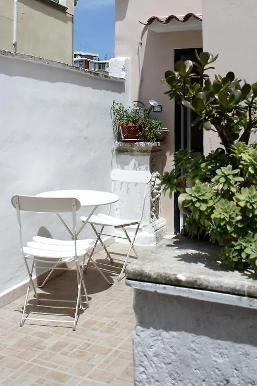 I Templari B&B Self-Contained Brindisi 3*,  Italië